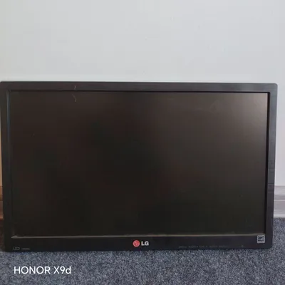 Продаётся монитор LG 1