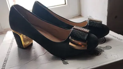 Женские туфли
