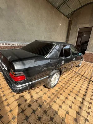 Mercedes W124, состояние хорошее, договоримся 1