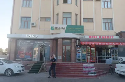 Торговый магазин + подвал, 173 кв. м 1