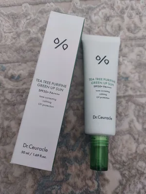 Очищающий солнцезащитный крем Tea Tree Purifine Green Up SPF50+ PA++++