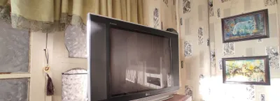 Цветной телевизор LG 1