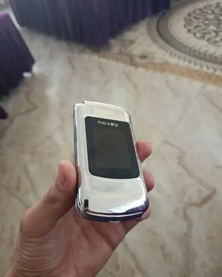 Кнопочный телефон Novey Z550 1