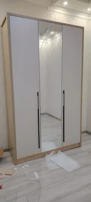мастер по мебели