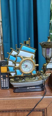 Продаю часы рабочие на батарейке за 40000сум 1