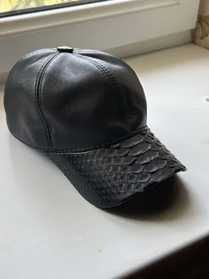 Pitondan tikilgan charm kepka 1