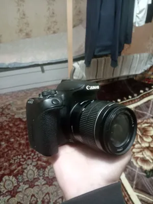 Canon 850 D 1