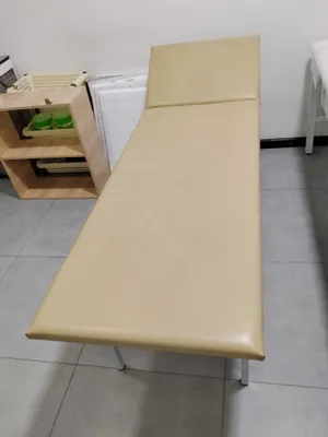 Продается массажные кушетки. 1