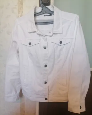 Oq ayollar jinsi kurtkasi 1