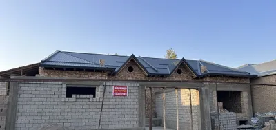 Uy sotiladi karobka xolati yengi qurilgan piwgan gʻiwdan 2,2 sotix 1