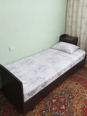 2 ta karavot, 2 ta tumba, kiyim shkafi va ko‘zgu 1