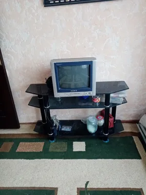Televizor, holati yaxshi, ishlaydi