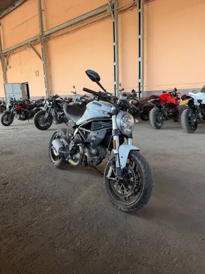 Ducati monster 797 1