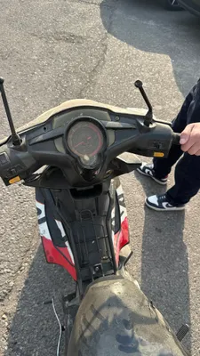 Skuter sotiladi benzinda 1