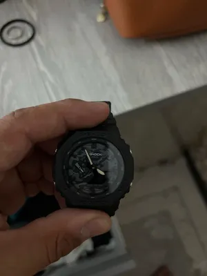 Продаются 2 часы 1