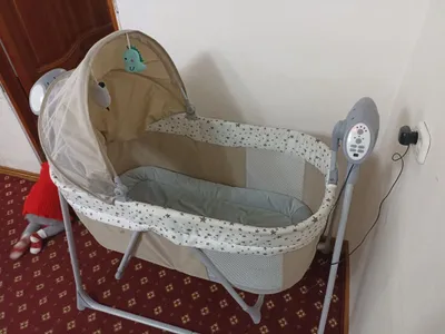 Качели сами качаются 1