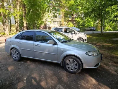 Отличный автомобиль Gentra, до этого ездил русский человек 1