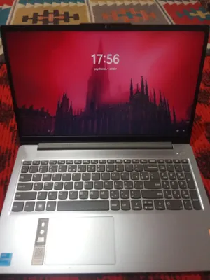 Lenovo IdeaPad Slim 3 Core i3 13-gen 1