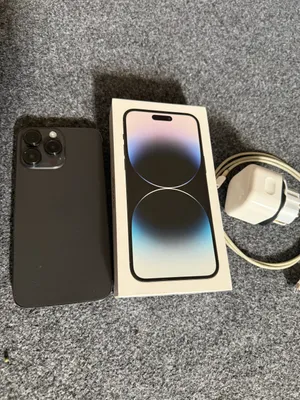 iPhone 14 Pro Max с оригинальным зарядным устройством 1