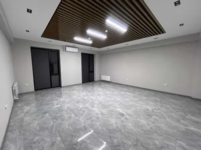 43 m2 kabinet ijaraga 24/7, 1-qator, Maxtumquli ko'chasi 1