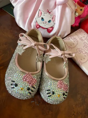 hello kitty обувь для девочек 2