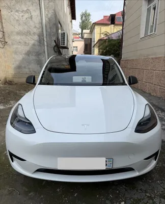 Tesla Model Y, RWD 1