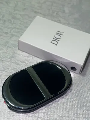 Зеркало Dior на телефон 1