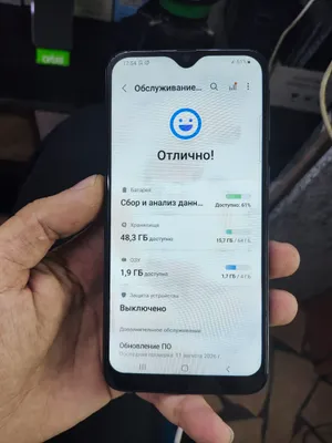 Samsung Galaxy A40 1