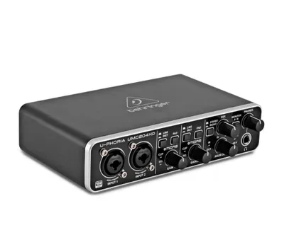 Behriger UMC204hd professional tovush kartasi 1