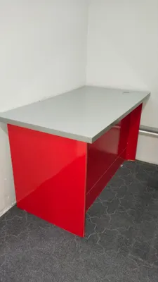 Офисный стол 1