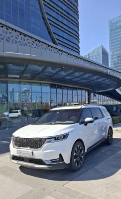 Продаётся Kia Carnival 2022 года, полная комплектация, состояние отличное 1
