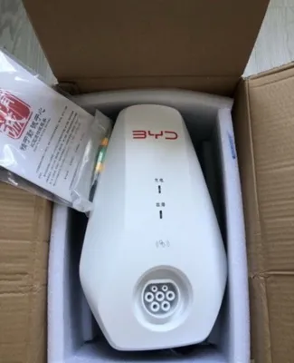 Зарядка для электромобиля BYD. 90 долларов 1