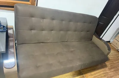 Sotiladi divan 2.5 mln