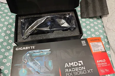 Gigabyte RX 9060 XT Gaming OC 8GB — yangidek, 2 kun ishlatilgan