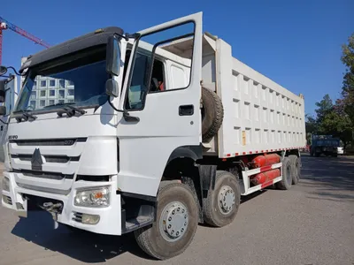 Самосвал Howo 40 т 1