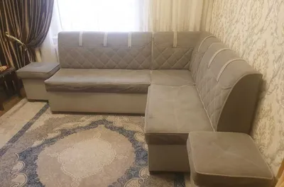 Сотилади/Продаётся уголок