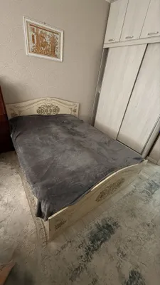 Продается кровать с матрасом