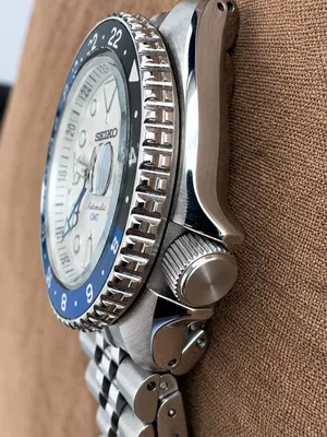 Seiko 5 Sports GMT 1
