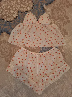 mayka shortik penyuar 1