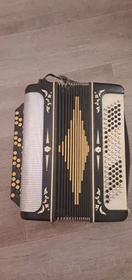 Продаётся Баян Беларусь 1
