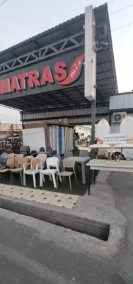 matras, mebel, va stol stullar. 1