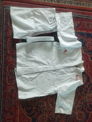 Karate kiyim 1 marta kiyilgan 1