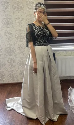 Shleyfli kechki ko‘ylaklar, ishlatilgan 1