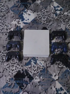 PlayStation 4 Slim