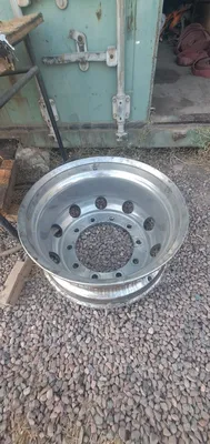 DAF, MAN, Mercedes, Scania uchun 22.5 o‘lchamli alyuminiy disklar 1