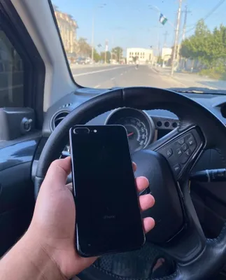 iPhone 7 Plus 128 ГБ, чёрный 1