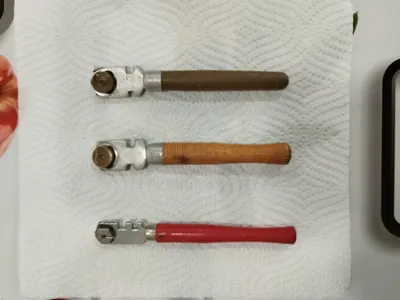 Sovetcha shisha kesgichlar, narx hammasi uchun 1