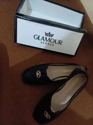 Yangi Glamour Avenue tuflilar
