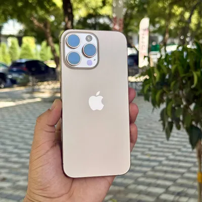 iPhone 16 Pro Max 256GB Desert Titanium 1