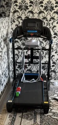 Продаётся беговая дорожка, 150 кг, в Гиждуване